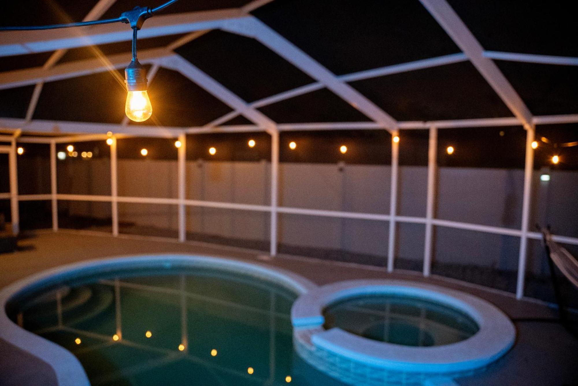 Stunning Modern Home In Tampa With Pool - Just 5 Minutes From Airport! Esterno foto
