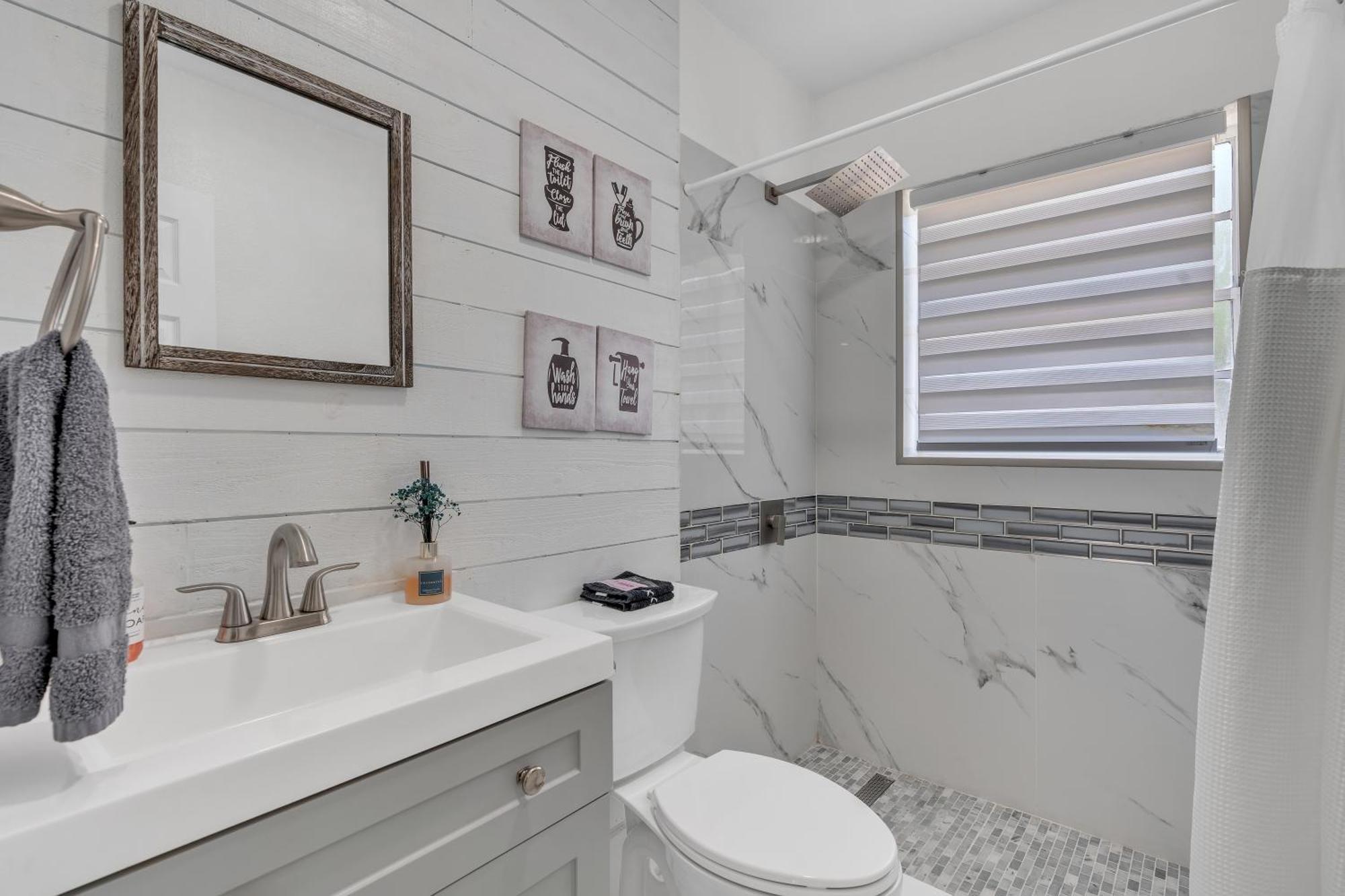Stunning Modern Home In Tampa With Pool - Just 5 Minutes From Airport! Esterno foto